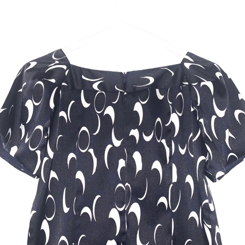 Retro Pattern Dress - Picture 7 of 8